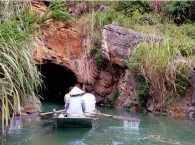 Hang tối
