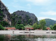 Làng Việt cổ