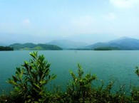 Đêm Hồ Yên Tử